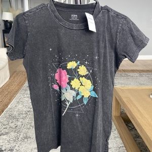 floral graphic t shirt